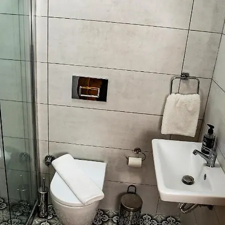 Apart Otel Kaju *